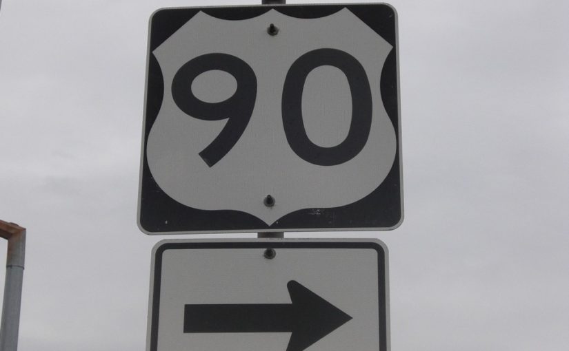 US Route marker for Hwy 90 displaying the FUTURE marker